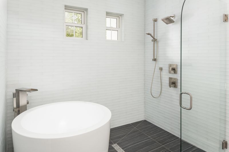 Space-Saving Alcove Tub